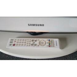 Te koop nette 32 inch Samsung tv met afstandsbediening