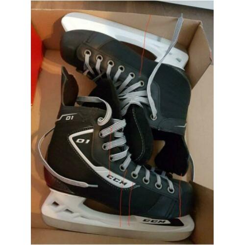 Ijshockey schaatsen maat 40