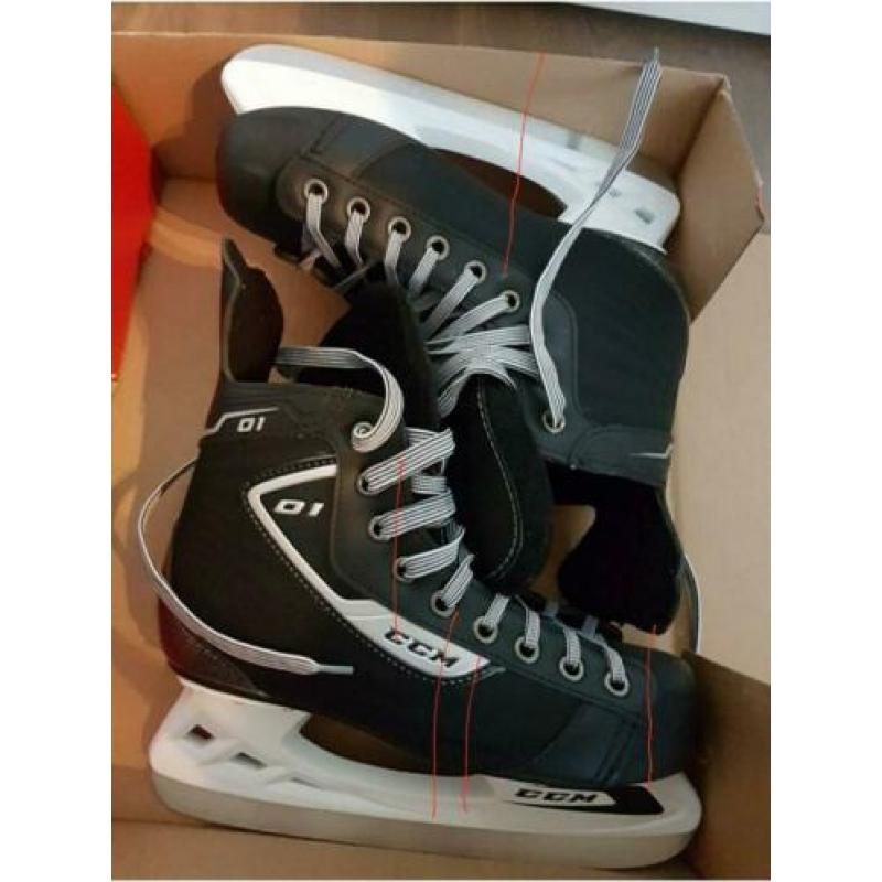 Ijshockey schaatsen maat 40