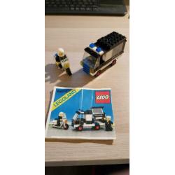 Vintage Lego set 6684, police patrol sqaud