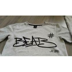 Sweater grey - Maat 158/164 - leuke accenten - zgan!