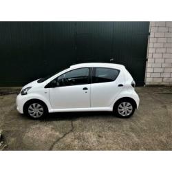 Toyota Aygo 1.0 12V Vvt-i 5DRS 2014 Wit/airco