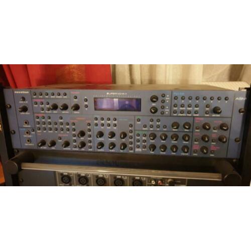 The koop Novation Supernova II, Nieuwprijs was 1899.
