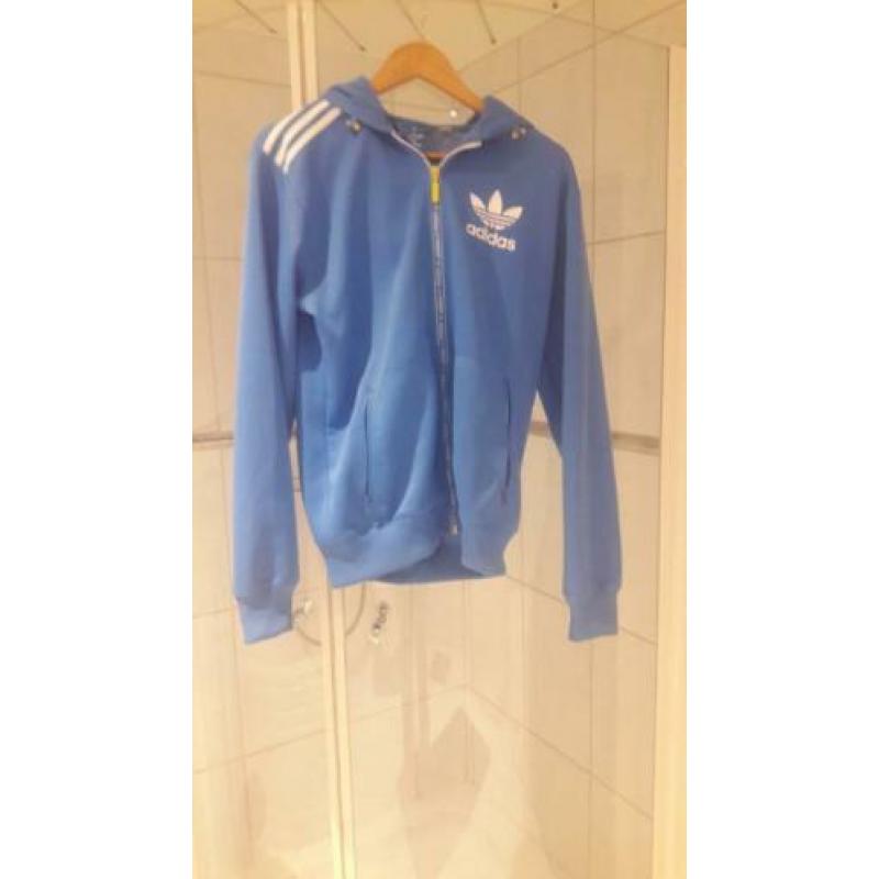 Adidas vest heren maat M .