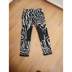 Gaaf zwart-wit broek Cambio mt 34/36