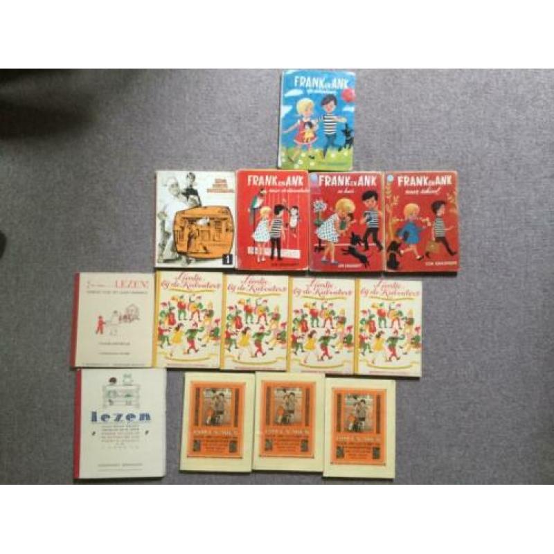 Collectie oude schoolboeken