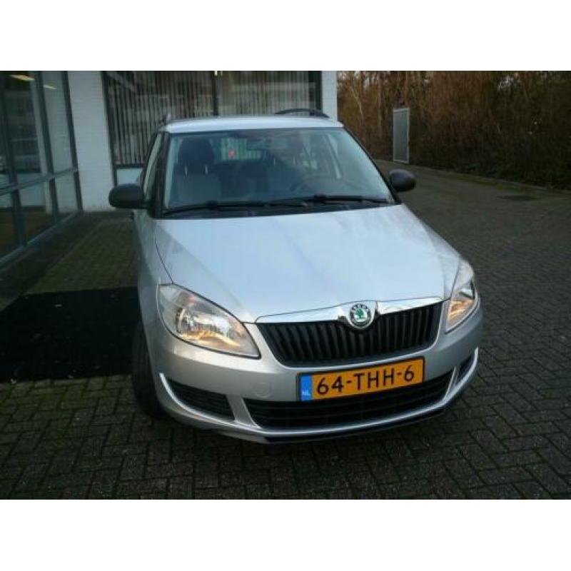 Skoda Fabia Combi 1.2-12V Fresh Rijklaar inclusief garantie