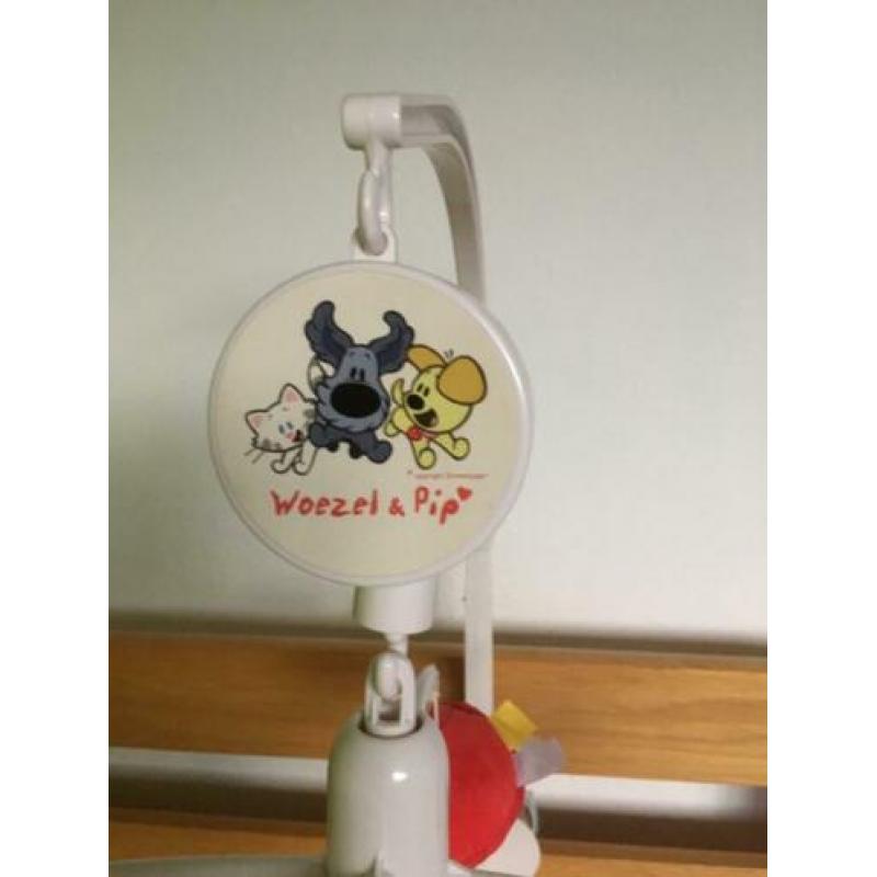 Baby mobiel Woezel en Pip met muziek
