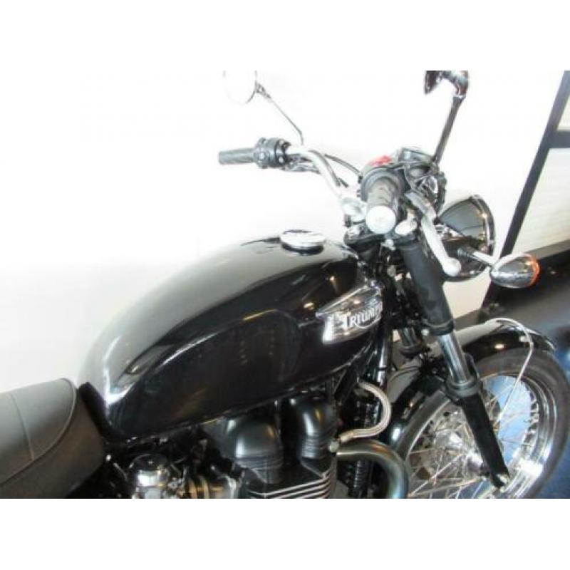 Triumph BONNEVILLE (bj 2007)