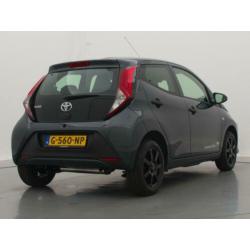 Toyota Aygo 1.0 5drs X-Fun | Design Sport | Safety Sense
