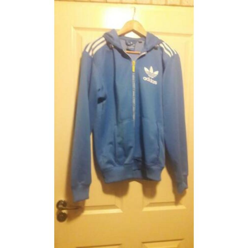 Adidas vest heren maat M .