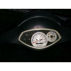 Lasouris Brom scooter (Zip model) bouwjaar 2016,