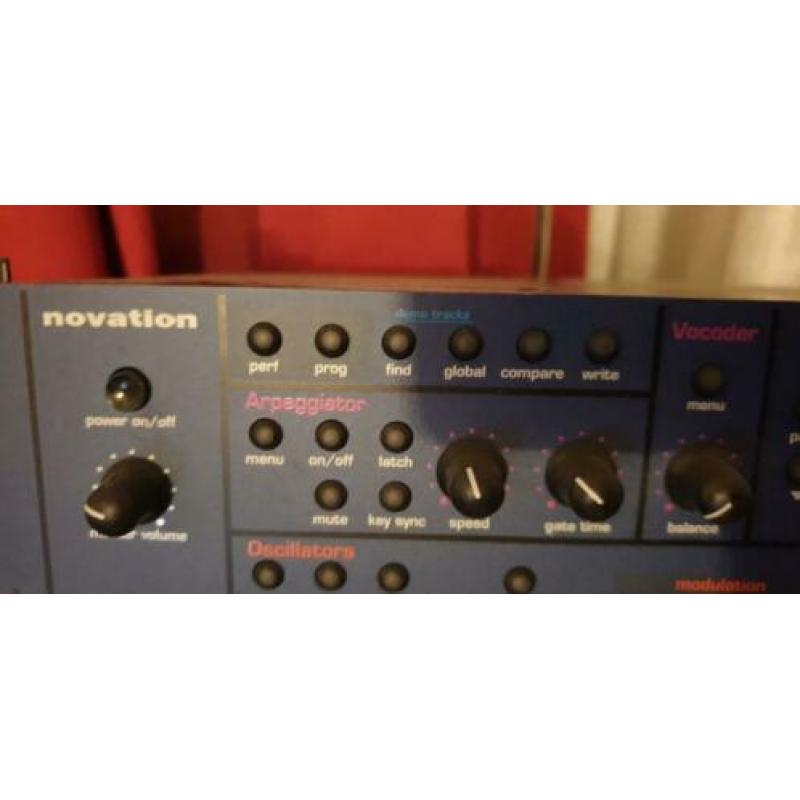 The koop Novation Supernova II, Nieuwprijs was 1899.