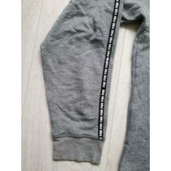 Victoria's Secret PINK sweater mt. L