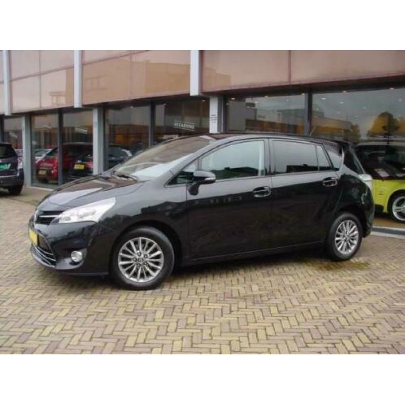 Toyota Verso 1.8 VVT-i Aspiration Automaat (bj 2016)