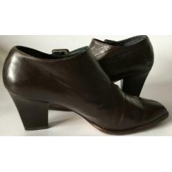 Bruine leren Cinderella schoenen.Mt 41.