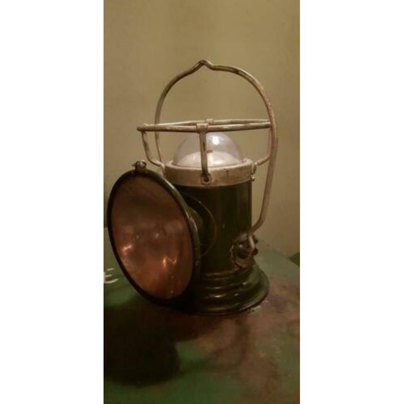 Vintage mijnwerkerslamp.