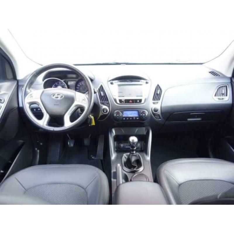 Hyundai ix35 1.6i GDI Business Style+ (leer,navi,xenon,pdc)