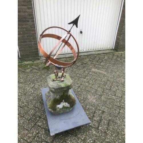 Zonnewijzer op console +/- 120 cm hoog