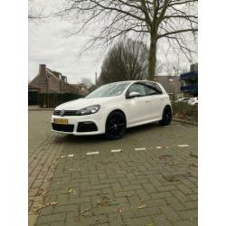 Volkswagen Golf 1.4 TSI R20 Bodykit