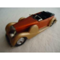 Lagonda drophead coupe no Y-11 1938 Lesney 1972 modelauto