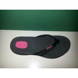 Teva slippers maat 37