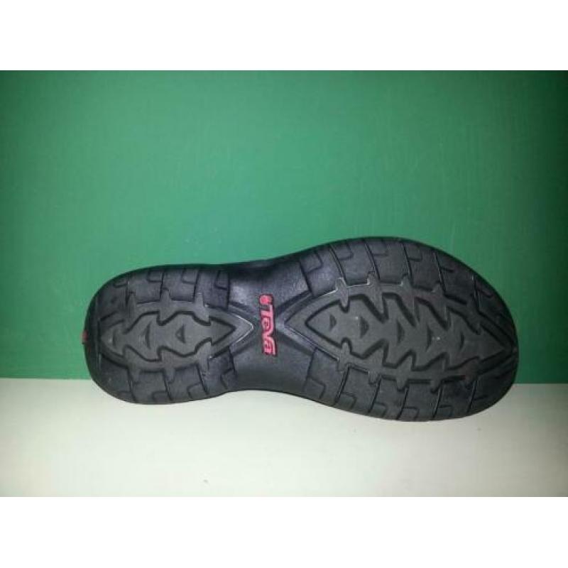 Teva slippers maat 37