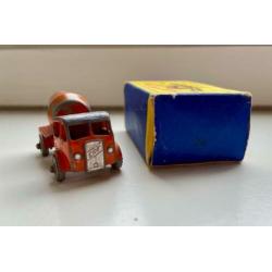 Moko Lesney nr 26A Concrete Truck uit 1956 met originele box