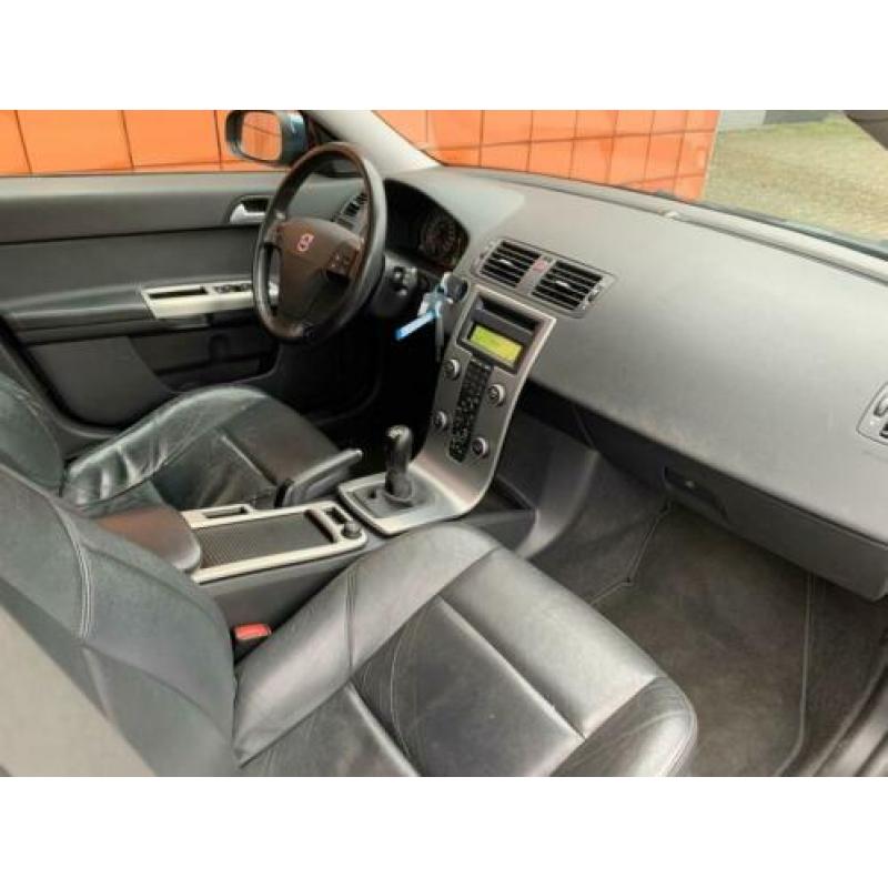 Volvo V50 2.4i Edition II 180.195km/170PK/5-cilinder/Leer/Pa