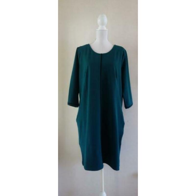 nieuwe jurk van suzy q in een prachtige kleur groen