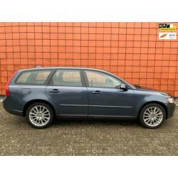 Volvo V50 2.4i Edition II 180.195km/170PK/5-cilinder/Leer/Pa
