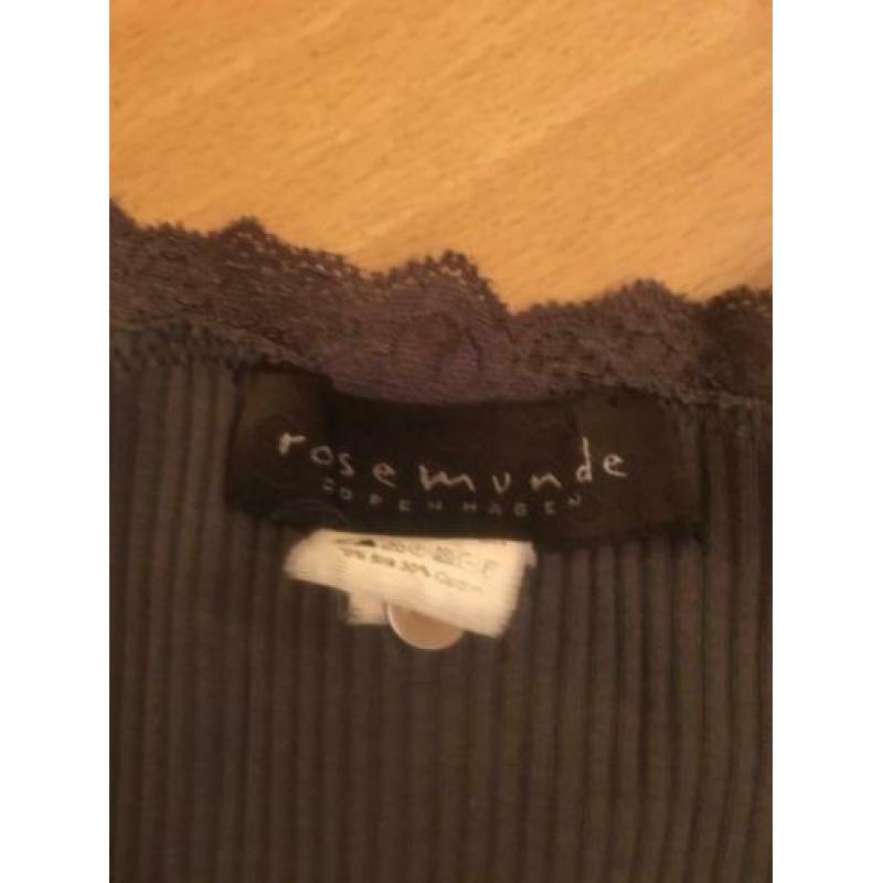 Rosemunde t-shirt