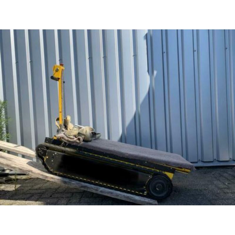 Pianoplan , traplooplift , verhuis robot , piano verhuizen .