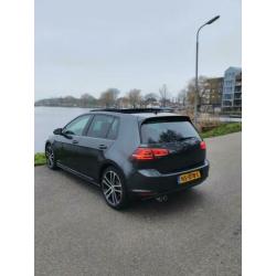 Volkswagen Golf 2.0 TDI 135KW 5D DSG 2014 Zwart