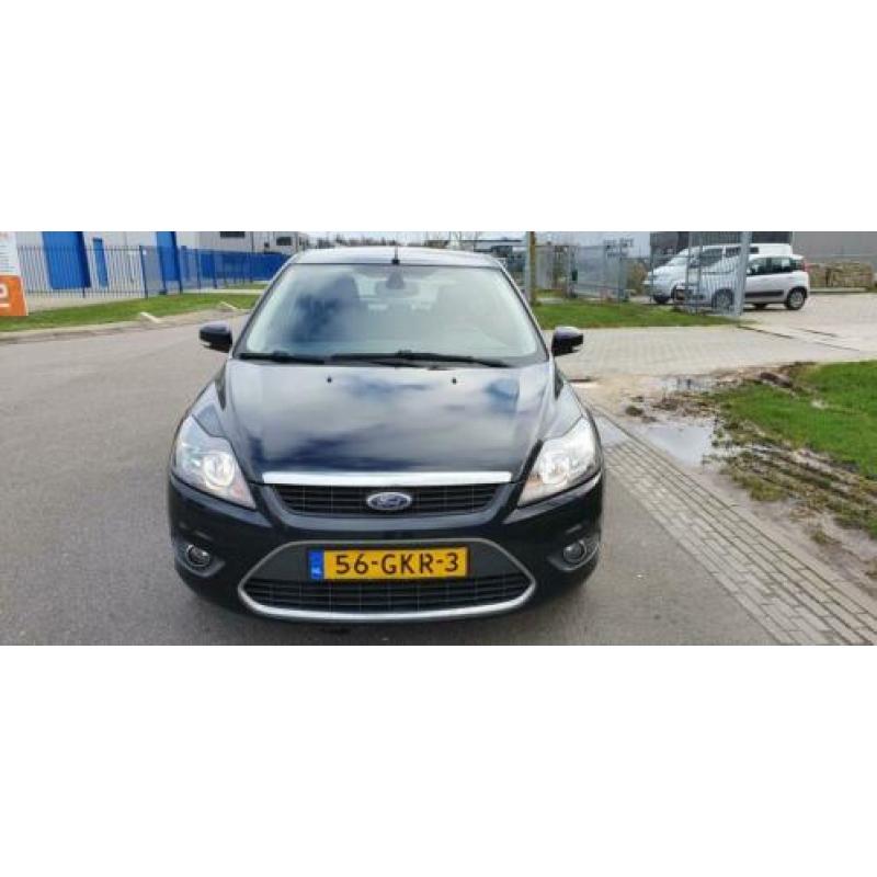Ford Focus 1.6 16V Titanium