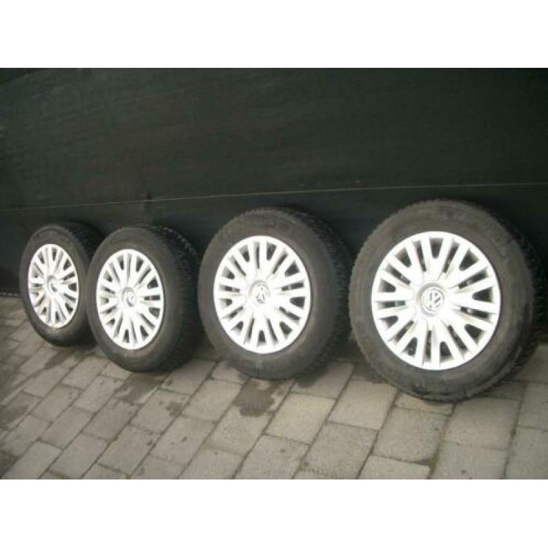 winterbanden met velg volkswagen michelin alpin 195/65 r15
