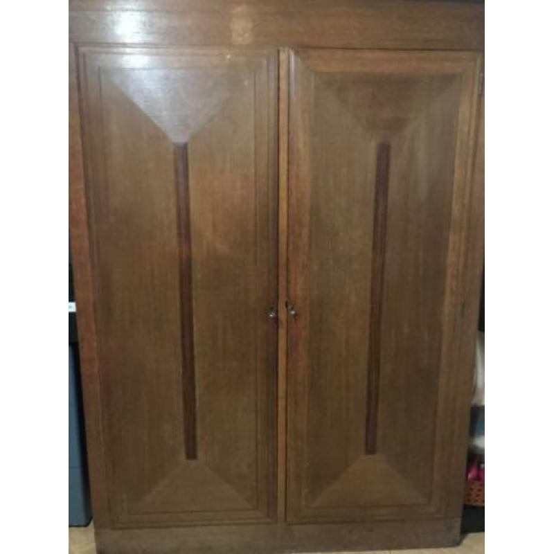 antieke slaapkamer kaptafel kast bed en nachtkastje