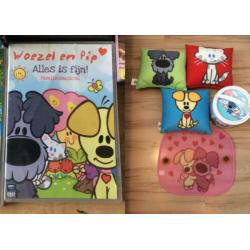 Speelgoed Woezel en Pip set kussens, blokken, DVD, zonscherm