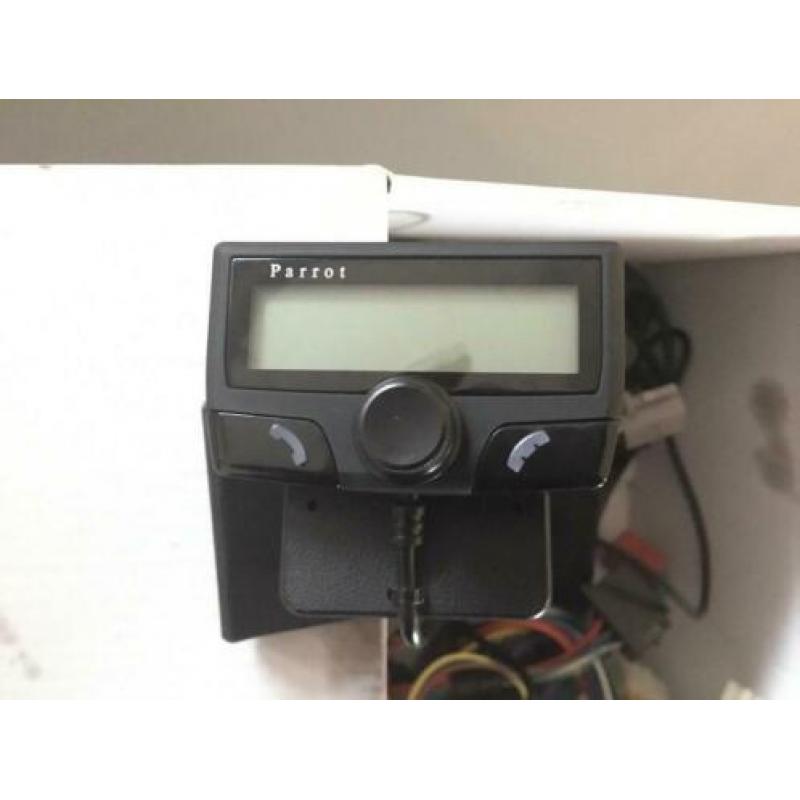Parrot ck3100 lcd