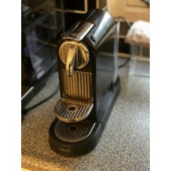 Nespresso magimix koffiezetapparaat /koffiemachine