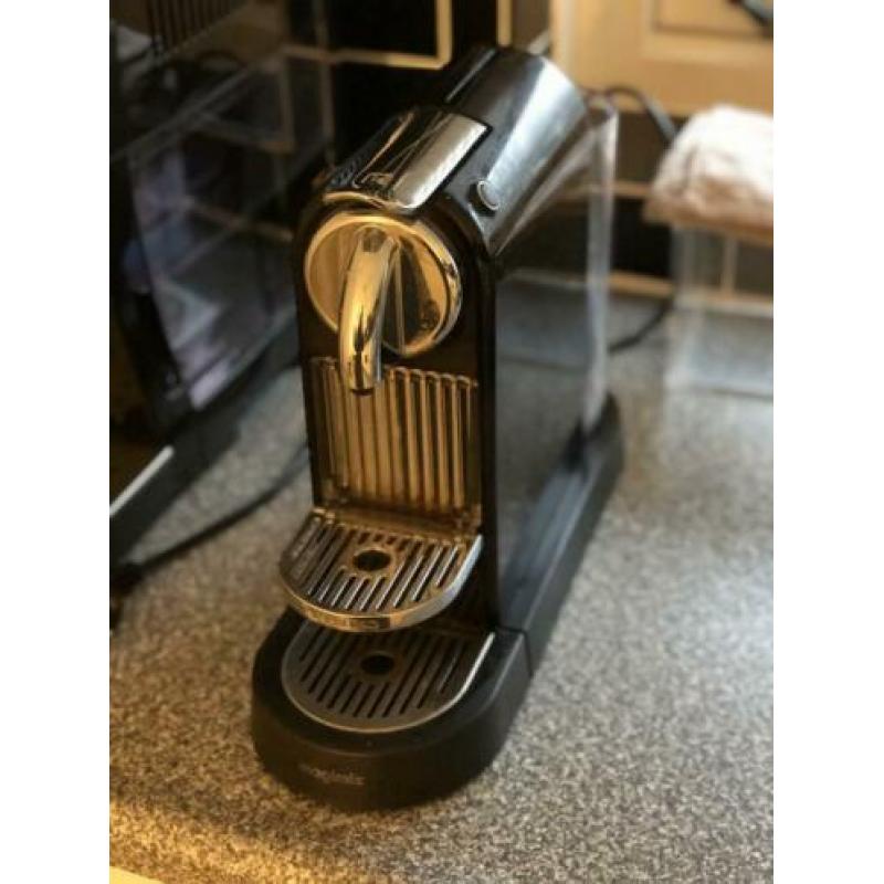 Nespresso magimix koffiezetapparaat /koffiemachine