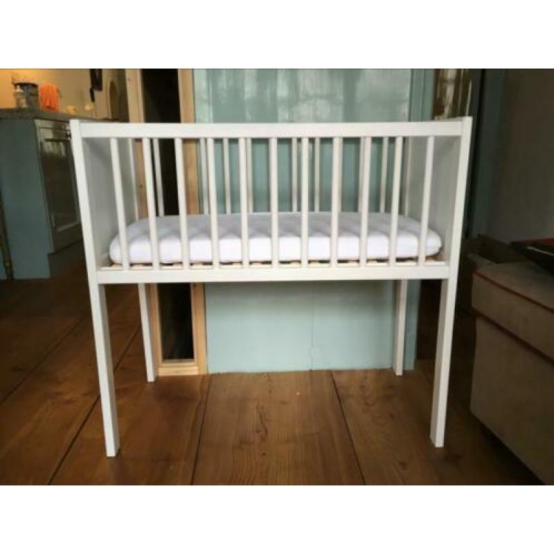 Babywiegje incl Matras