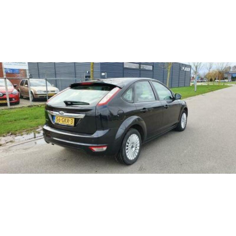 Ford Focus 1.6 16V Titanium