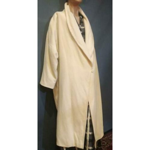 Vintage jas (70s/80s) van wol- cashmere mix ( MT 40)