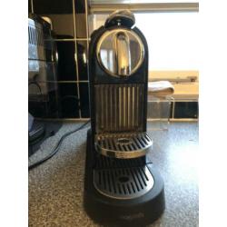 Nespresso magimix koffiezetapparaat /koffiemachine