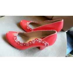 NIEUW geweldig leuke hippe rood leren pumps, Cristofoli 39
