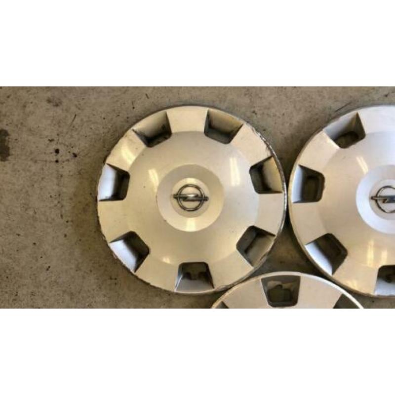 Opel wieldoppen origineel 14 inch