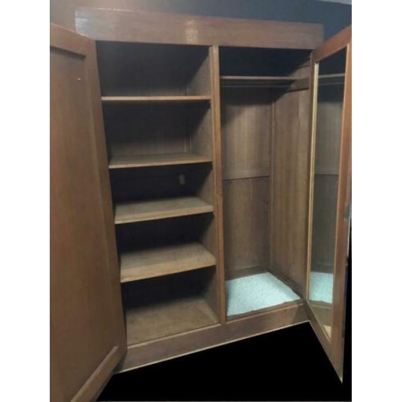 antieke slaapkamer kaptafel kast bed en nachtkastje