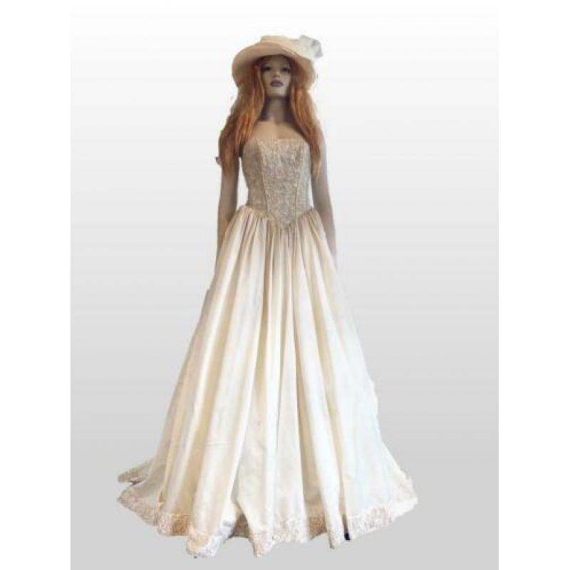 Tweedehands prinsessenjurk, maat 36