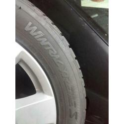 Mitsubishi Outlander winterwielen set. 18 inch. zgan.